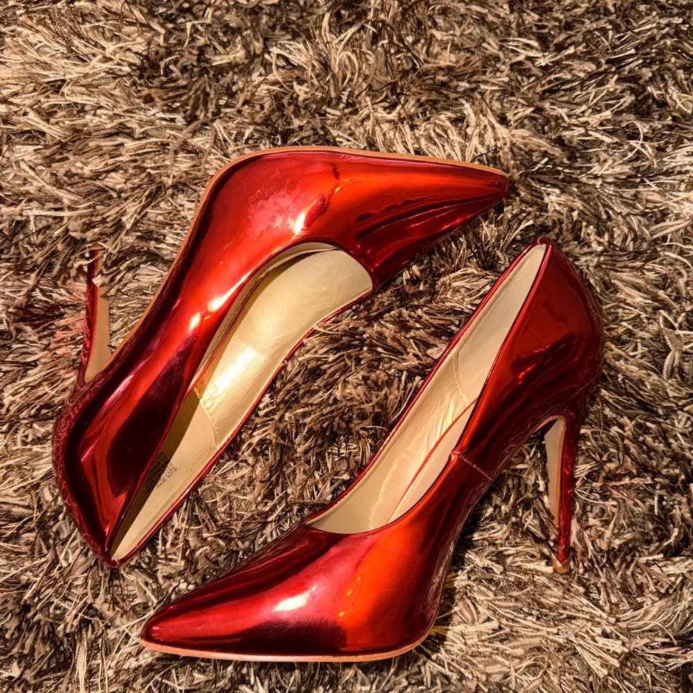 Elegant Red Patent Leather Heels